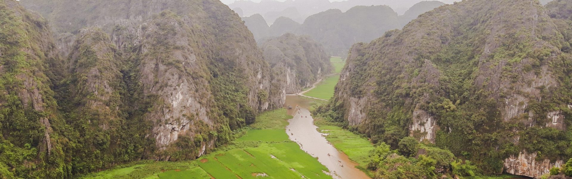 Guida di viaggio a Tam Coc Ninh Binh (aggiornata 2025)