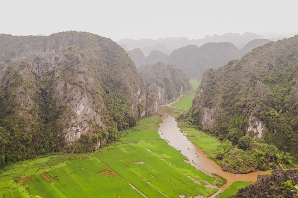 Guida di viaggio a Tam Coc Ninh Binh (aggiornata 2025)