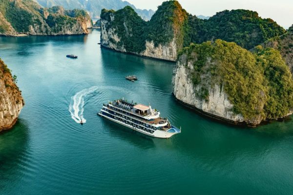 10 migliori crociere nella Baia di Halong 2024