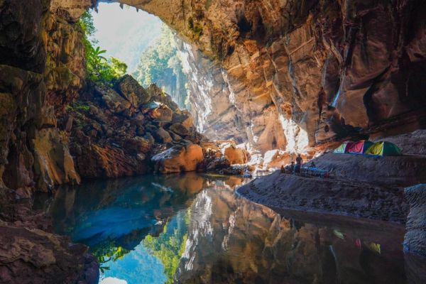 04 migliori tour di esplorazione delle grotte di Quang Binh