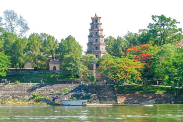 La pagoda Thien Mu: Il cuore spirituale di Hue