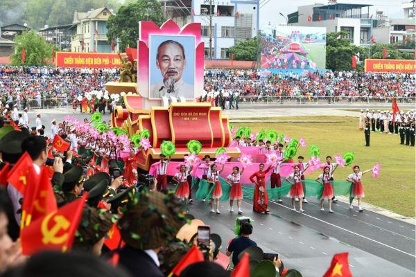 Storia e Spiritualità: la grande sfilata del 2 settembre 2025 in Vietnam