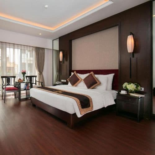 Quoc Hoa Premier Hotel