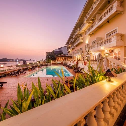 Merperle Nui Sam Resort