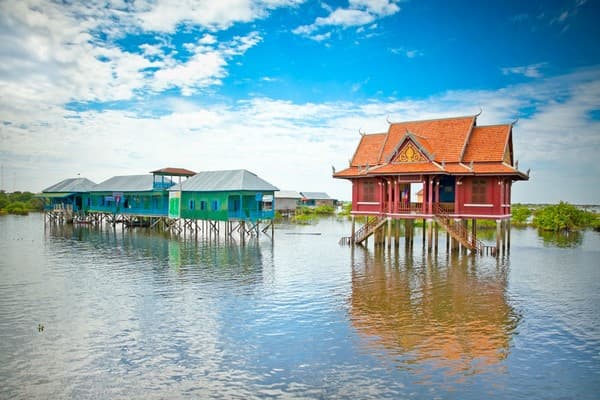 Siem Reap - Tonle Sap - Banteay Srei - Banteay Samre - Siem Reap