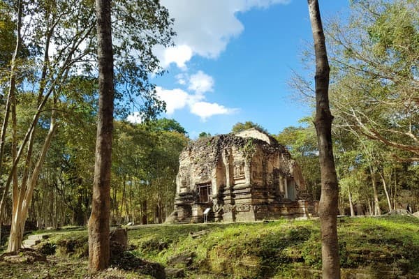 Kampong Cham - Kampong Thom - Siem Reap