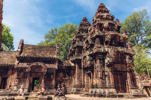 Siem Reap - Banteay Srei - Banteay Samre - Pre Rup - Siem Reap