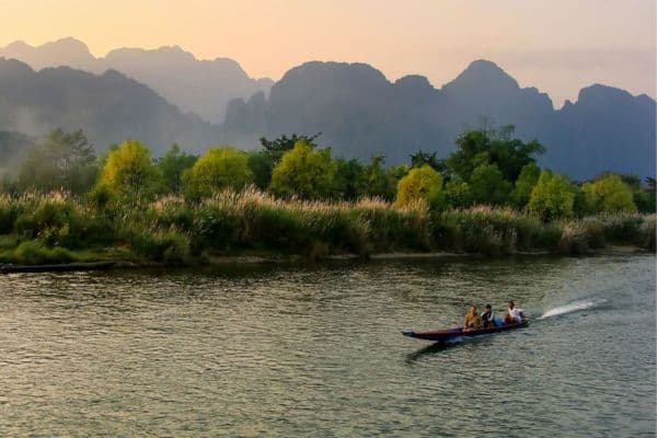 Vang Vieng - Vientiane