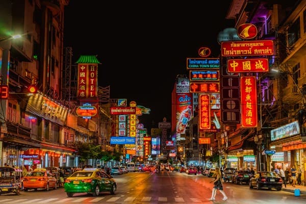 Bangkok - Damnoern Saduak - China town e Streetfood con mezzi locali