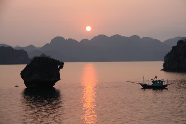Baia di Halong - Hanoi - Danang - Hoi An
