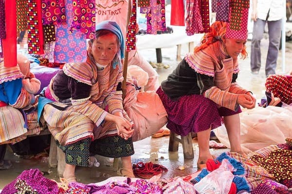 Lao Cai - Bac Ha - Sapa