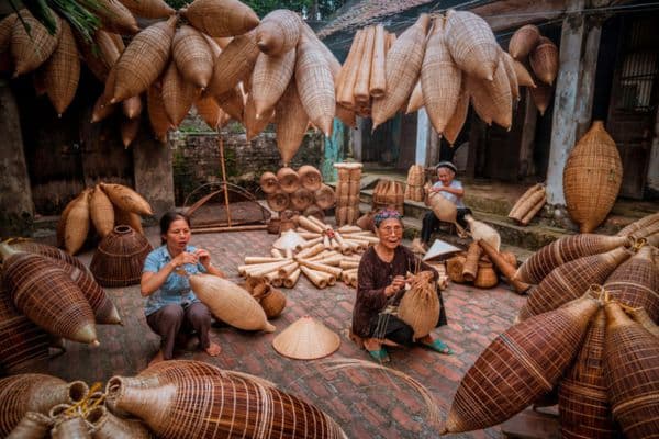 Hanoi - Bat Trang - Thu Sy - Quang Phu Cau - Hanoi
