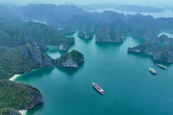 Hanoi - Baia di Halong (Shuttle bus) 