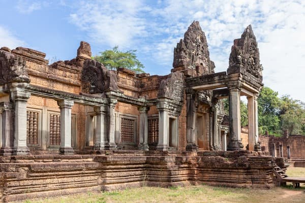 Siem Reap - Banteay Srei - Banteay Samre - Pre Rup - Siem Reap