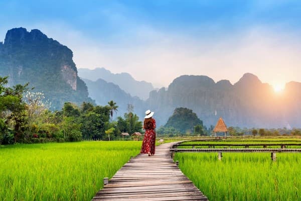 Phonsavan - Vang Vieng