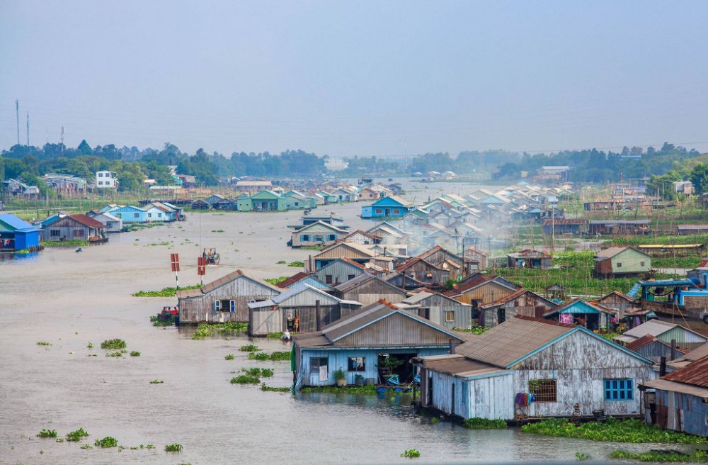 delta di mekong, chau doc, villaggio galleggiante