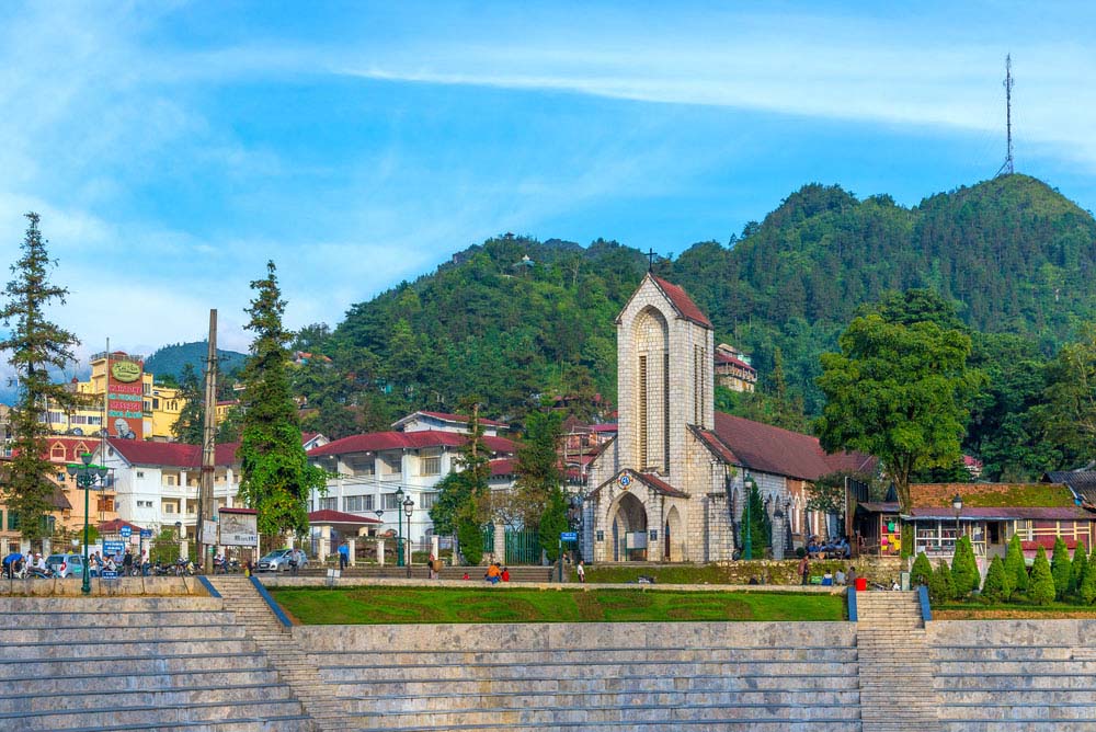 chiesa pietra Sapa