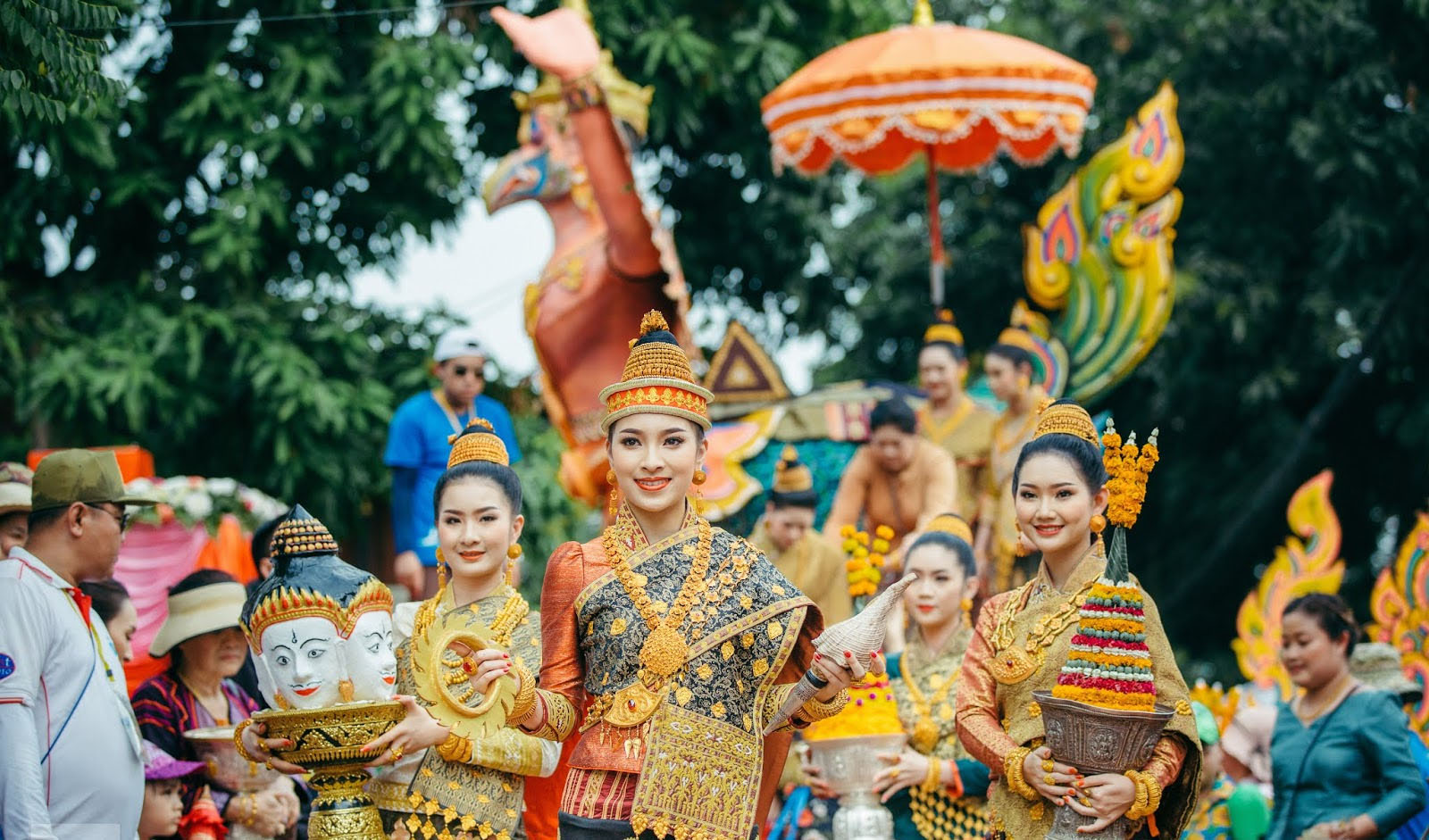 laos pi mai
