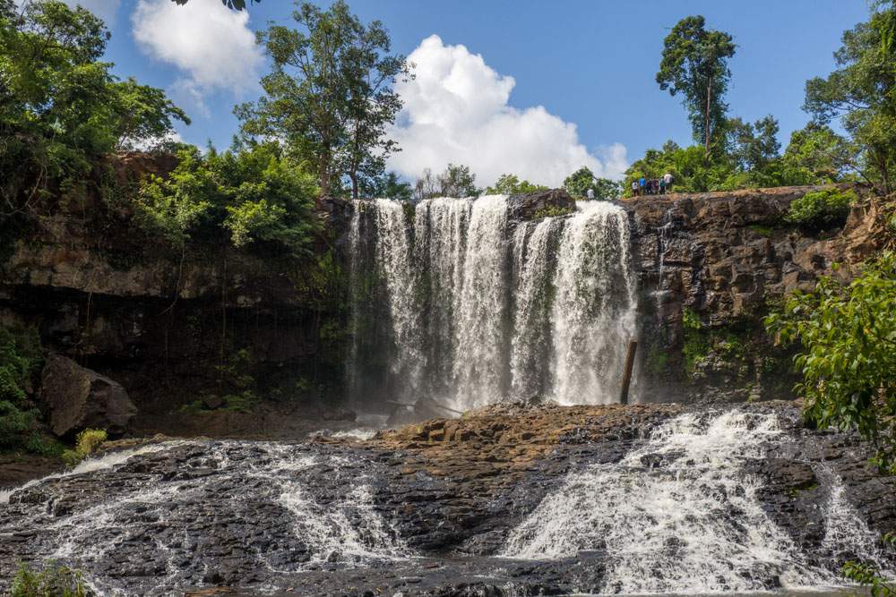 Mondulkiri cascata Bousra