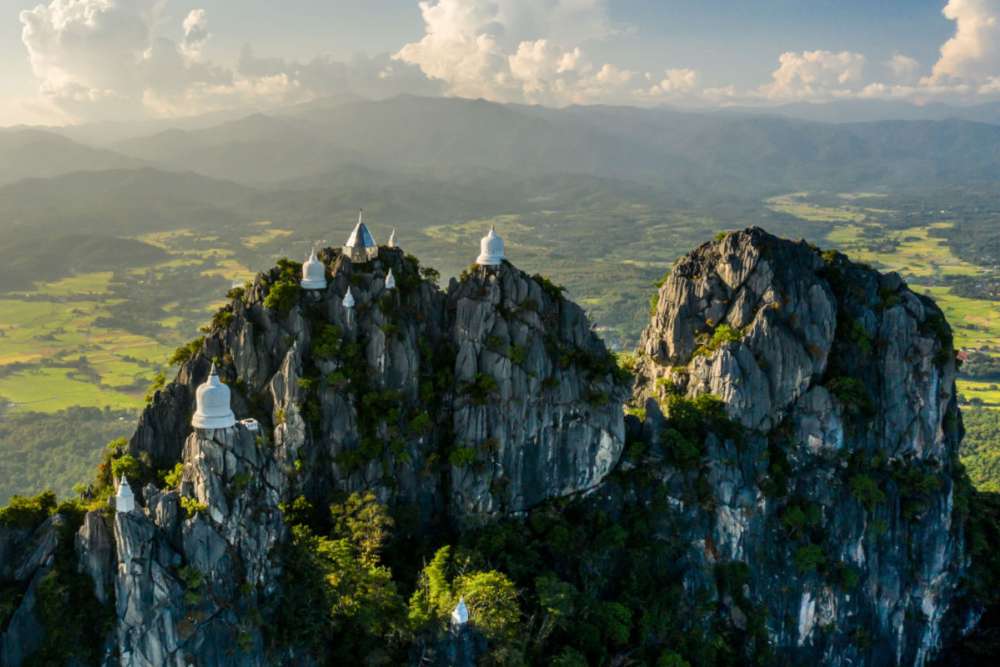 Wat Chalermprakiat a Lampang del nord della Thailandia