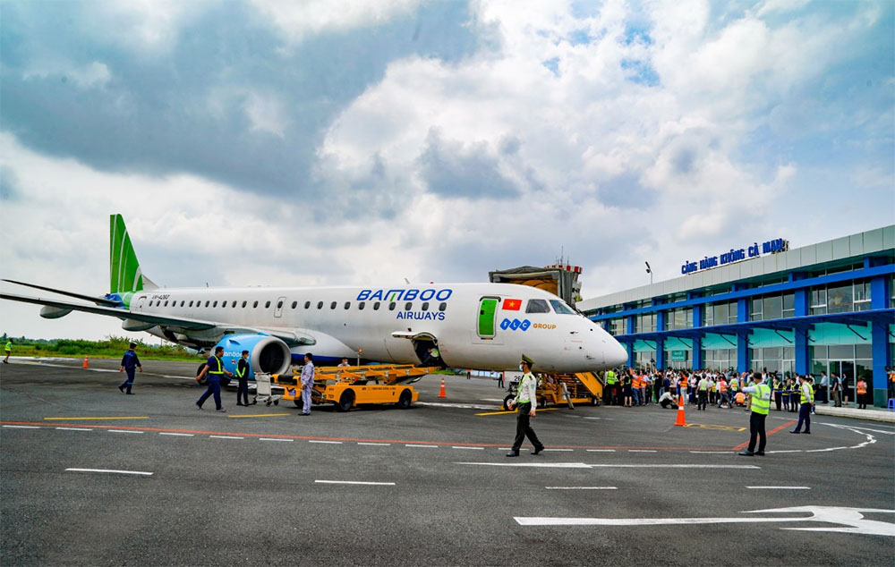 Aeroporto di Ca Mau (CAH)