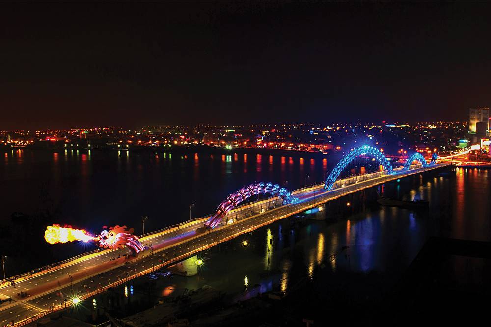 Ponte di Drago - uno dei simboli del turismo di Da Nang