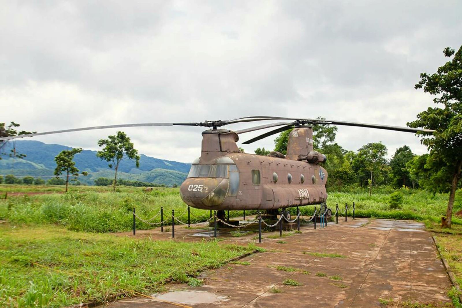 dmz quang tri tour