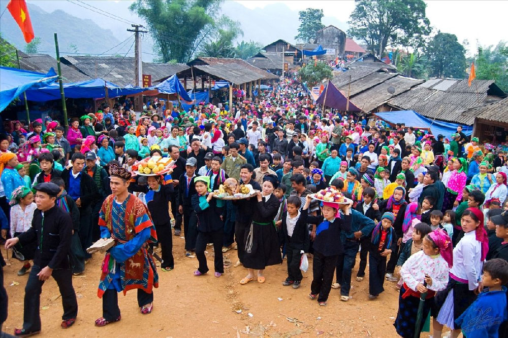 mercato khau vai