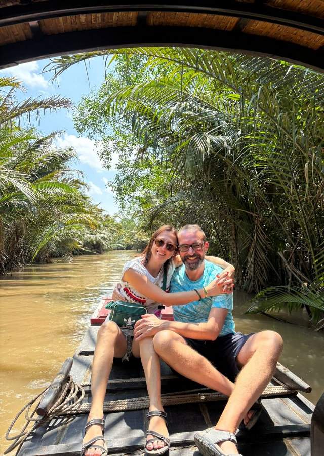 Clienti di Asiatica Travel nella gita in barca a Ben Tre