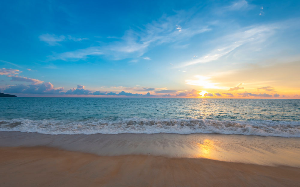 spiaggia mai khao