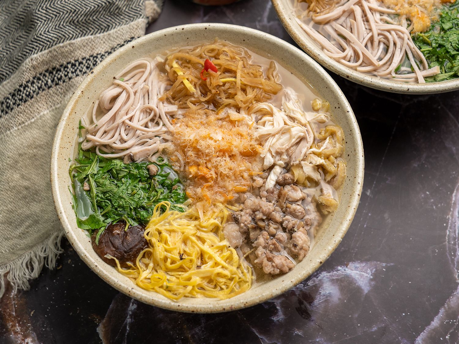 tipi vermicelli Vietnam bun thang