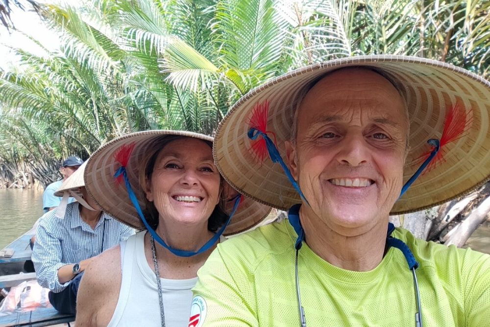 I turisti di Asiatica Travel visitano Ben Tre